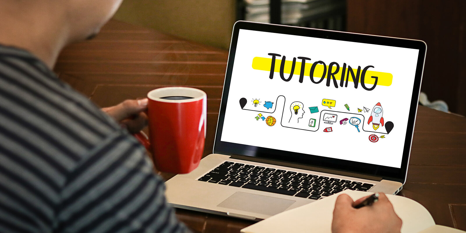 Giáo viên ngôn ngữ online là công việc được ưu tiên đề xuất vì tính linh động của nó