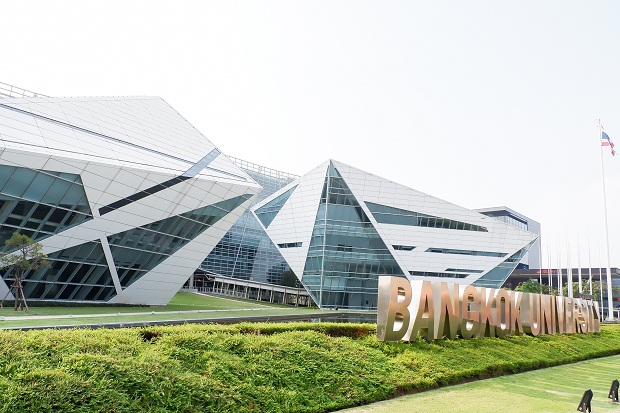 Trường đại học Bangkok tại Thái Lan